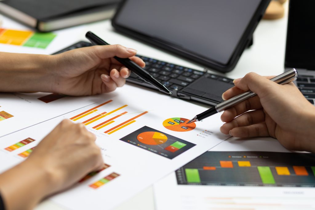 How to Manage Business Cash Flow Effectively